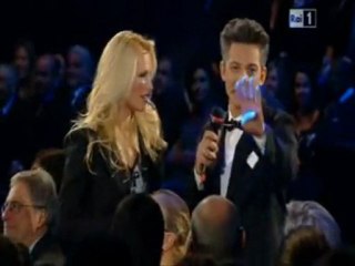 Michelle Hunziker nella prima puntata del nuovo show di Fiorello