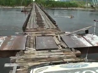 World_s most dangerous bridge. EXTREME