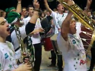 La liesse des supporters portelois après la victoire de l'ESSM Le Portel sur le SOMBoulogne