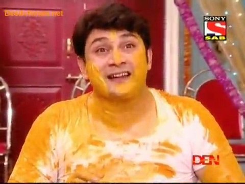 Chintu Chinky Aur Ek Badi Si Love Story - 15th November 2011 Video Watch Online p2