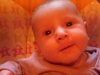 bébé alizée 7 semaines