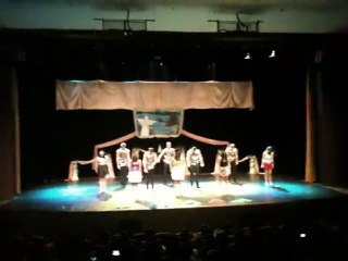 Rogério Fow dancing like a fag