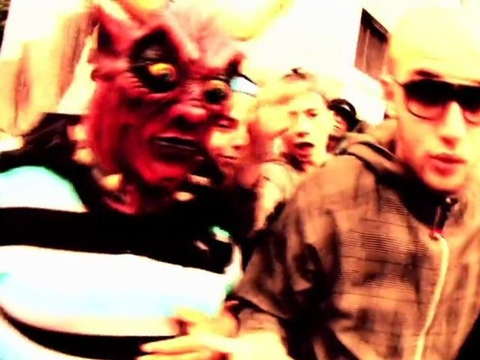 MESS BASS feat. MOXXX - JEUNESSE EN FORMATION