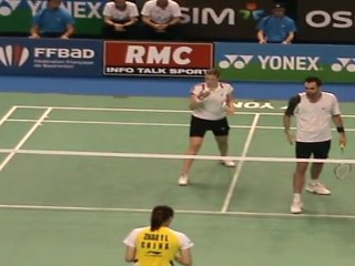 Yonex IFB 2011 - demi finale - FischerPedersen VS ZhangZhao - 21/14 22/24 22/20 - 8