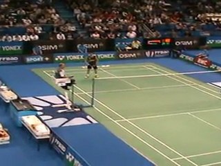 Yonex IFB 2011 - demi finale - Lee VS Chen - 23/21 17/21 21/15 - 3