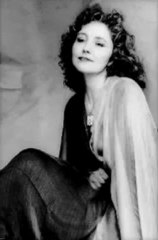 Consuelo Luz - Los Bilbilicos(the Nightingales) Yastayım Orjinal