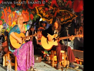 IBIZA 2011 - Anthea Neads & Andy Prince in Las Dalias © Shiva Shakti Shanti
