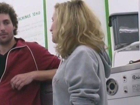 Mon Petit Vieux (Camille) - Swann @ Lavomatic Tour (Saison 5 - 2011-10-05)