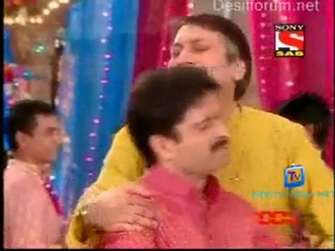 Chintu Chinky Aur Ek Badi Si Love Story - 16th November 2011 p2