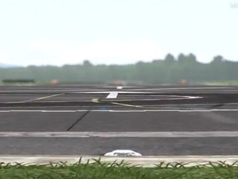 Forza Motorsport 4 - Honda CR-Z EX vs Toyota Prius - Drag Race