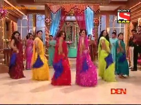 Chintu Chinky Aur Ek Badi Si Love Story - 16th November 2011 Video Watch Online p2