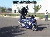 montage vidéos de chutes avec moto.