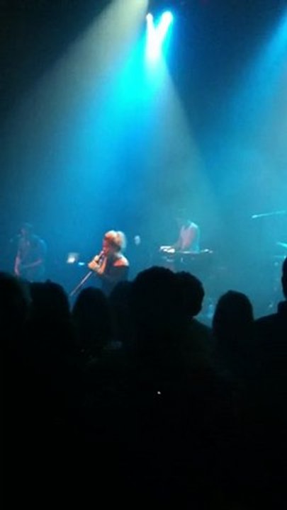 selah sue theatre lino ventura