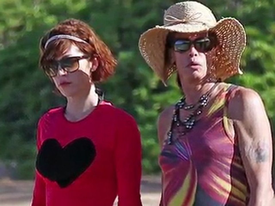 Steven Tylor reitet Wellen