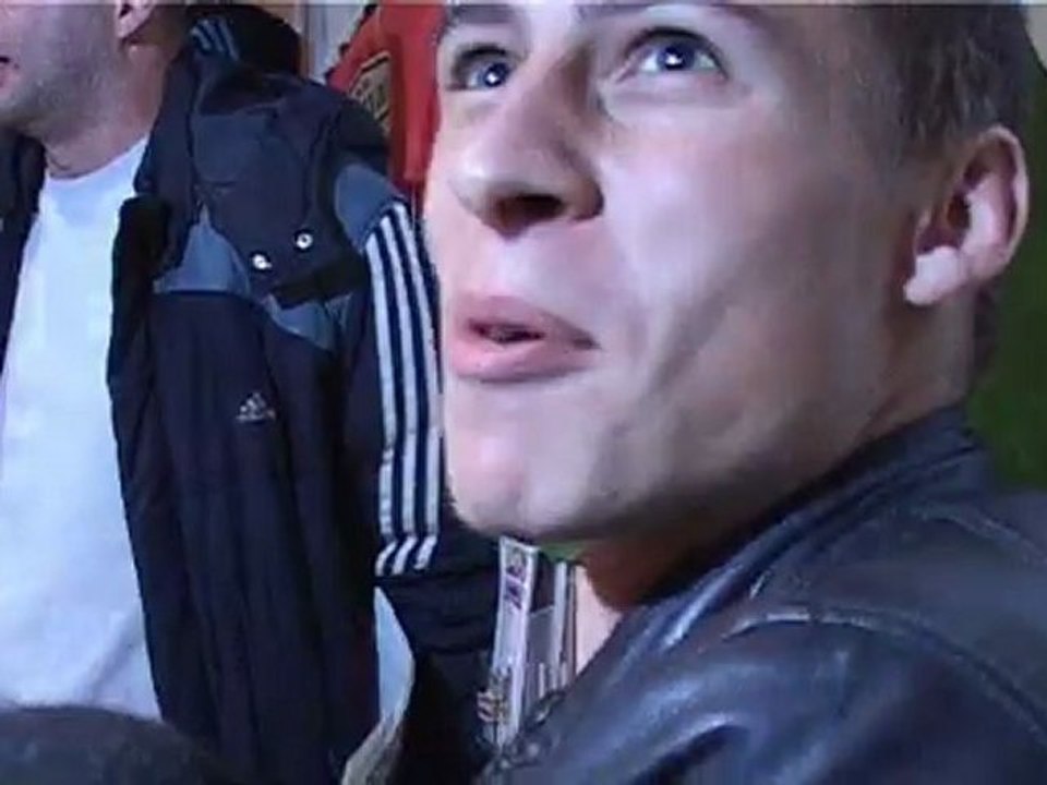 PLEIN CADRE : VISITE D'UNE SECTION DE SUPPORTERS