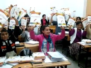 Mehmetçik Dersanesi Kitap dağıtımı