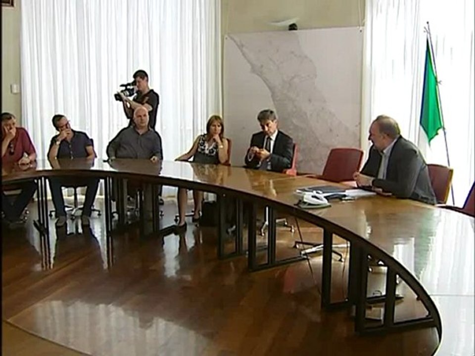 IL COMUNE RIDUCE I COSTI DELLA POLITICA