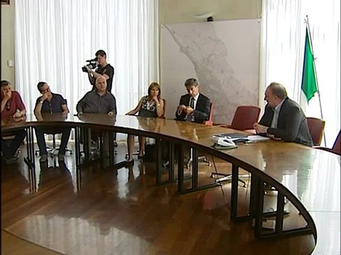 IL COMUNE RIDUCE I COSTI DELLA POLITICA