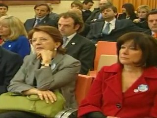 NON VOTA LA FIDUCIA, DESTRO FUORI DAL PDL
