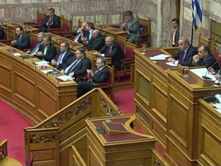 Voto de confiança para Governo grego