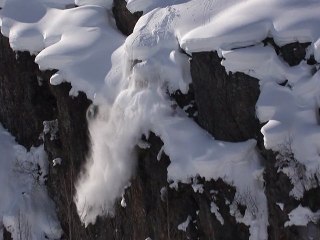 The Art of FLIGHT - snowboarding film trailer w/Travis Rice