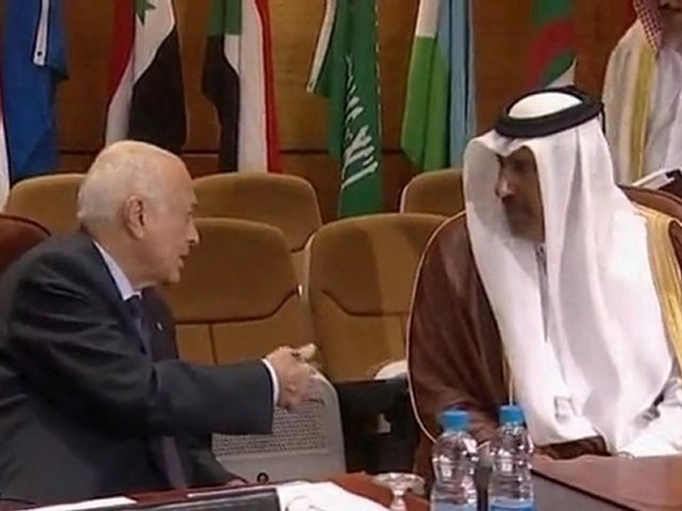 Pressure rises on Syria's Assad