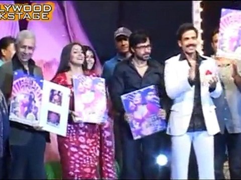 Local tailors to STITCH blouses for Vidya Balan