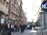 #OccupyNapoli: 11/11/11- Attacchinaggio e lancio uova Banco Napoli