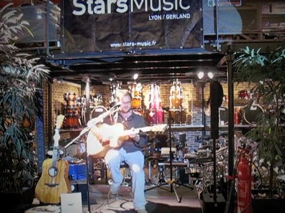 Suissa en showcase / 3 ans de Star's Music Lyon / Gerland