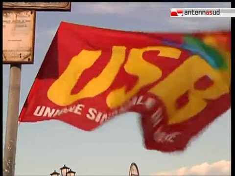 TG 15.11.11 Lavoro, tre proteste sul lungomare di Bari