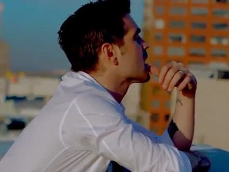 Colin Farrell Magazine FLAUNT COLIN FARRELL