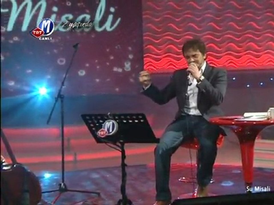 ORHAN ÖLMEZ _ SU MİSALİ_ GURBET ELDE BİR HAL GELDİ BASIMA_ ÖZLEDİM_ YALAN_ SEVDA DENİZİNDE YÜZEN KALMADI _ MÜHÜR GÖZLÜM _ YANİ OLMUYOR _ CANLI PERFORMANS _  16. BLM _ 16.11.2011 _ PART 2