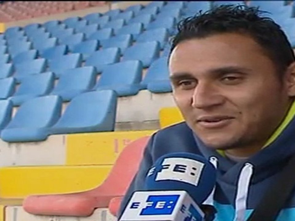 Keylor Navas: "Casillas y Valdés me dijeron que hice un buen partido"