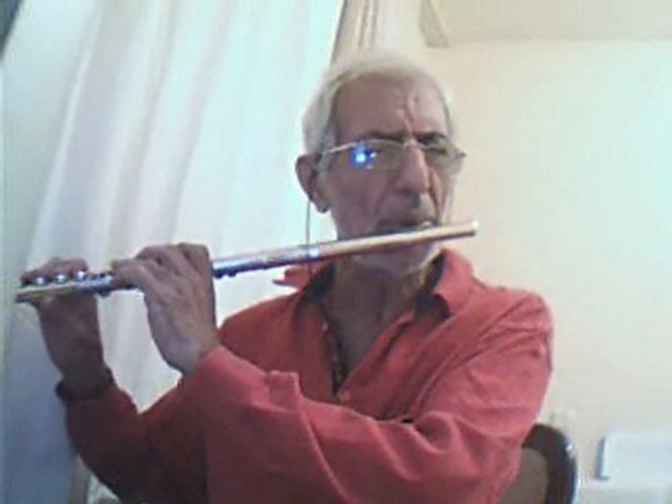 yan flüt ile ela gözlüm ben bu elden gidersem