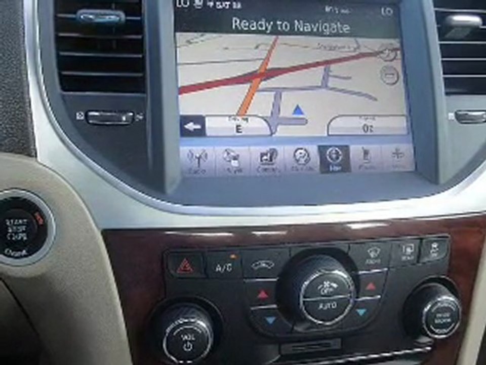 2011 Chrysler 300C Chattanooga TN - by EveryCarListed.com