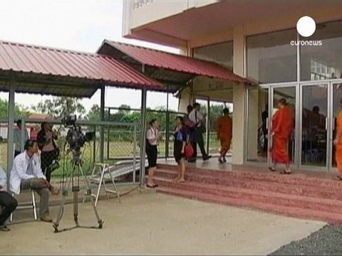 Khmer Rouge trial opens in Cambodia