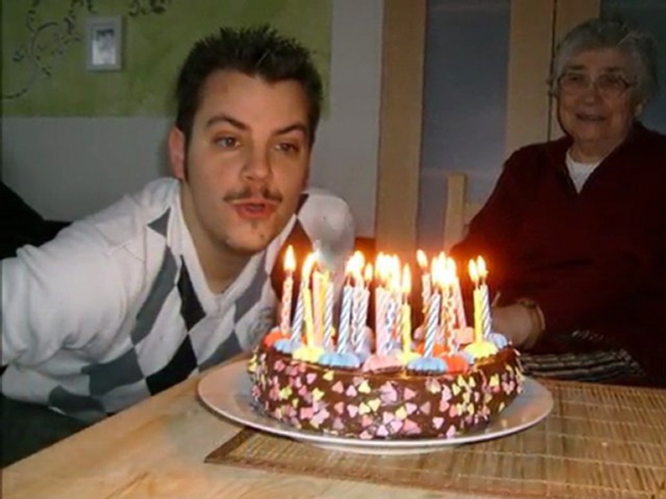 ♥ 22 November 2011  ... Amor vincit omnia ♥