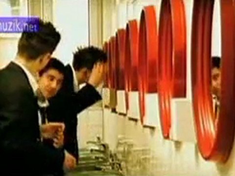 burhan çaçan liseli türküsü harika süper türküler @ MEHMET ALİ ARSLAN Videos