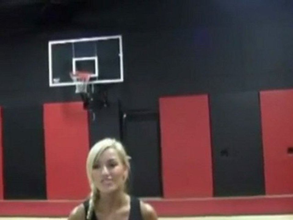 Laura of Sweat on Sweat cheer _.mp4