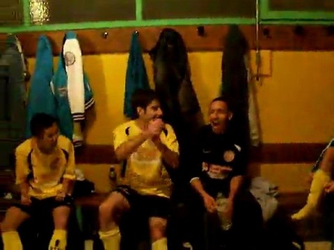 Pouzauges-FTBY-La Roche (Vestiaires après match en Coupe de France)