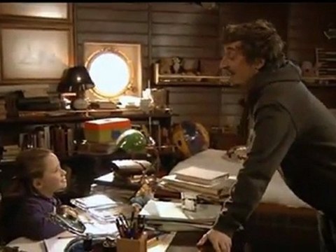 patricia arbués escenas 1x08 el barco