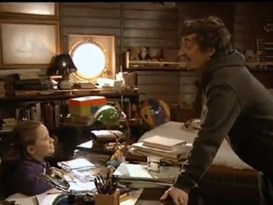 patricia arbués escenas 1x08 el barco