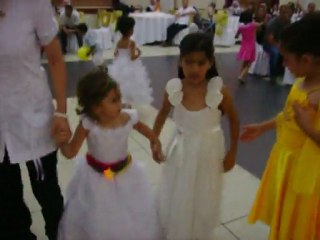 asmin halay çekerse!