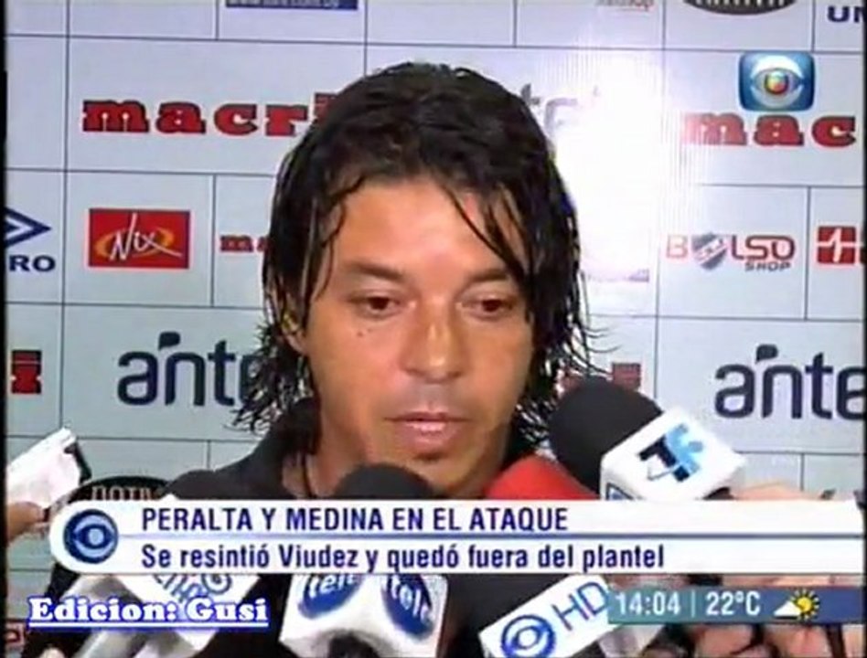 Peralta y Medina en el ataque