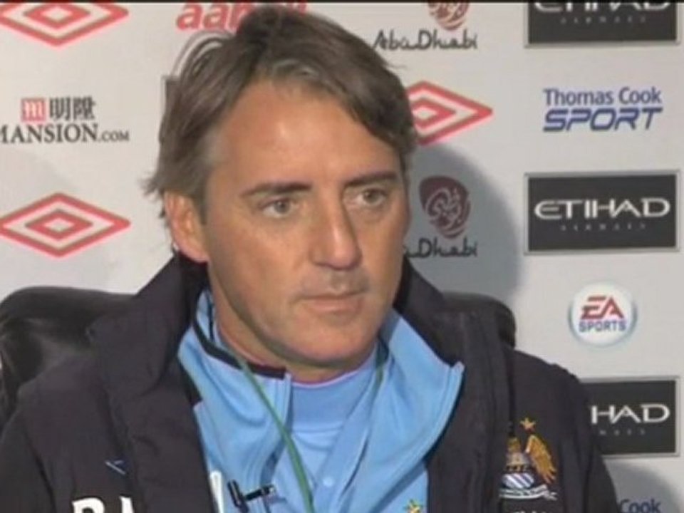 Mancini - Tür ist für Tevez zu