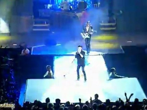 SCORPIONS Live Toulouse Rock You Like a Hurricane 17/11/2011 Zenith
