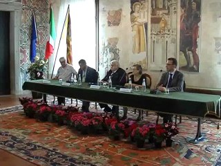 SINDACI CONTRO PARLAMENTARI