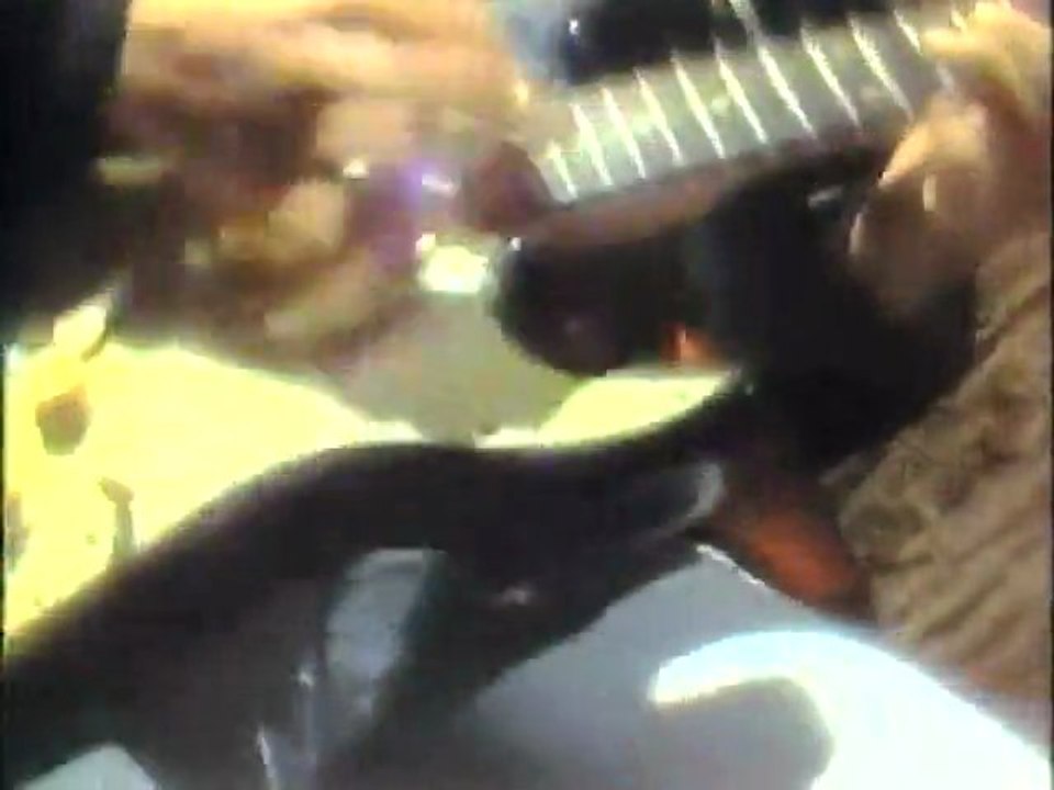 BAJAGA & INSTRUKTORI - Samo nam je ljubav potrebna