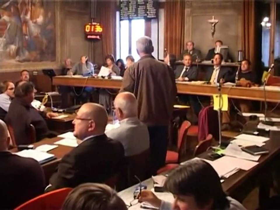 GIUNTA PRADE, "NAVE A FONDO"