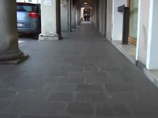 ACCOLTELLATO PER GELOSIA